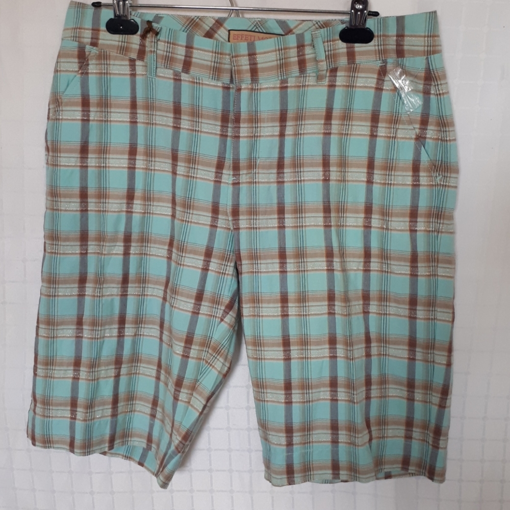 Effeti Moda Women Size 8 Plaid Bermuda Short